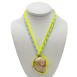 SHELLY NECKLACE