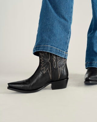 THE LYNN BOOT