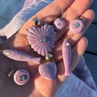 MALENE PURPLE MICA HEART BAIL CHARM