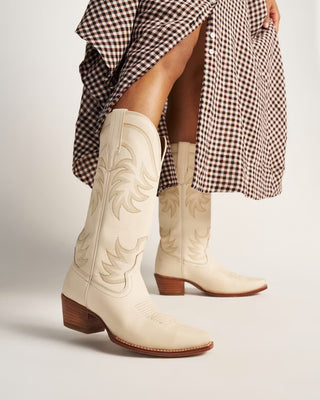THE ANNIE BOOT