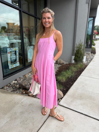 FITTED & FLARED SUNDRESS