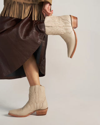 THE LYNN BOOTIE