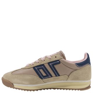 JOGGER Z SNEAKER
